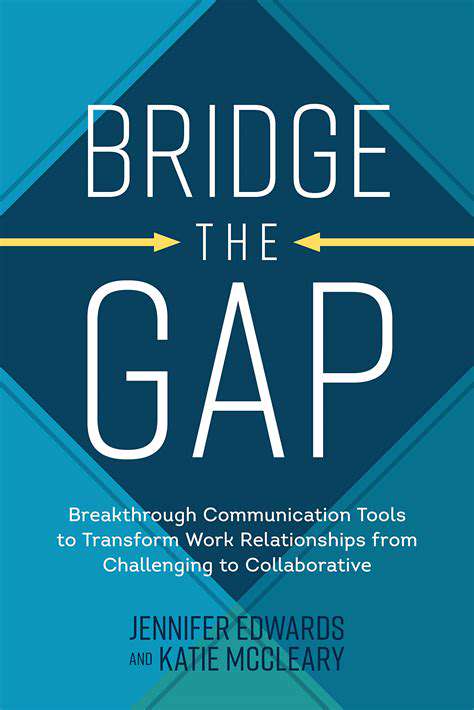 CollaborationandCommunicationTools:BridgingtheGap